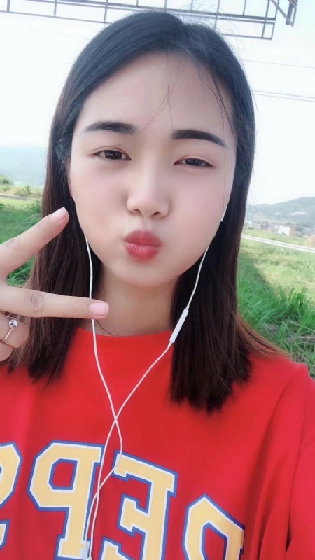 深拥必定温暖的第一张照片--沈阳相亲服务中心