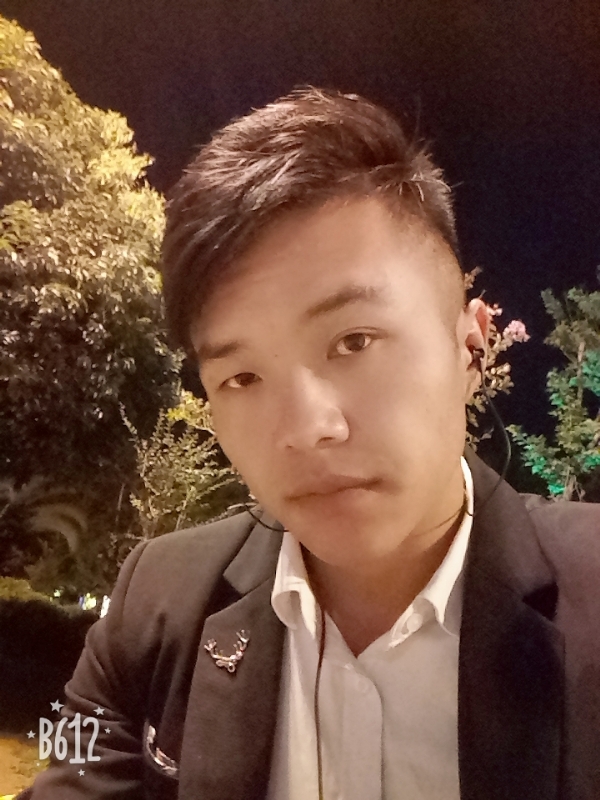 只求一陪伴的第一张照片--沈阳相亲服务中心