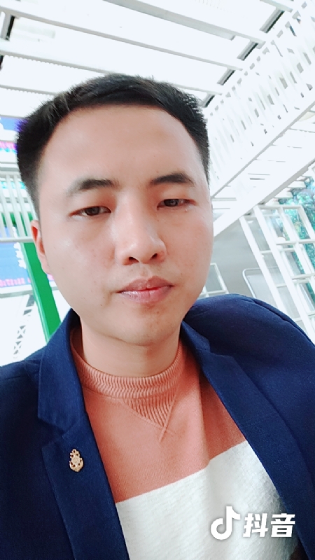 佳鑫的第一张照片--沈阳相亲服务中心