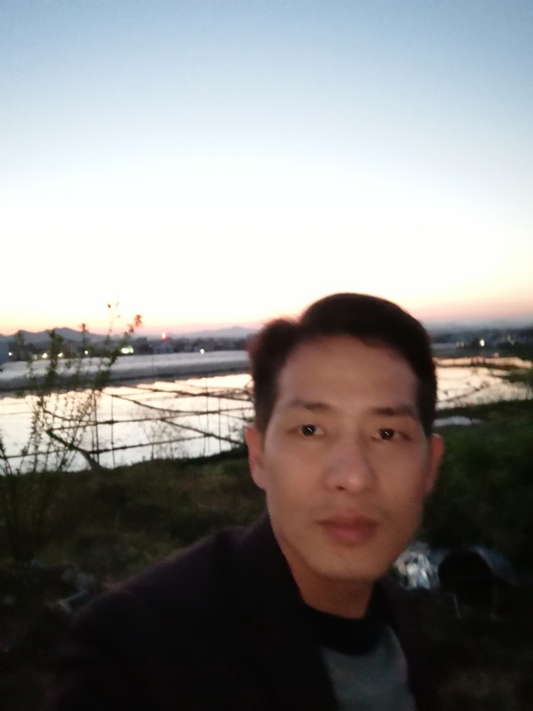 不忘初心的第一张照片--沈阳相亲服务中心