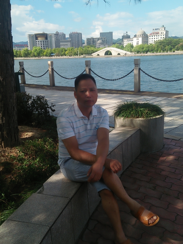 尹力的第一张照片--沈阳相亲服务中心