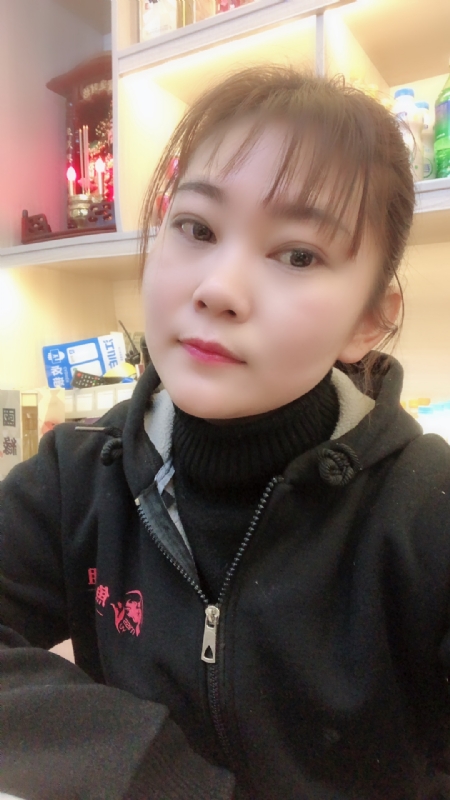 泡沫的第一张照片--沈阳相亲服务中心