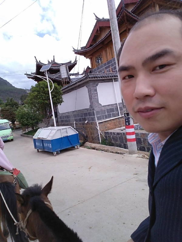 当代军人的第一张照片--沈阳相亲服务中心