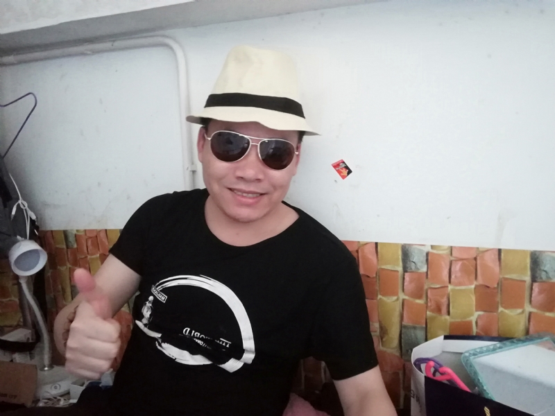 艰难爱情的第一张照片--沈阳相亲服务中心