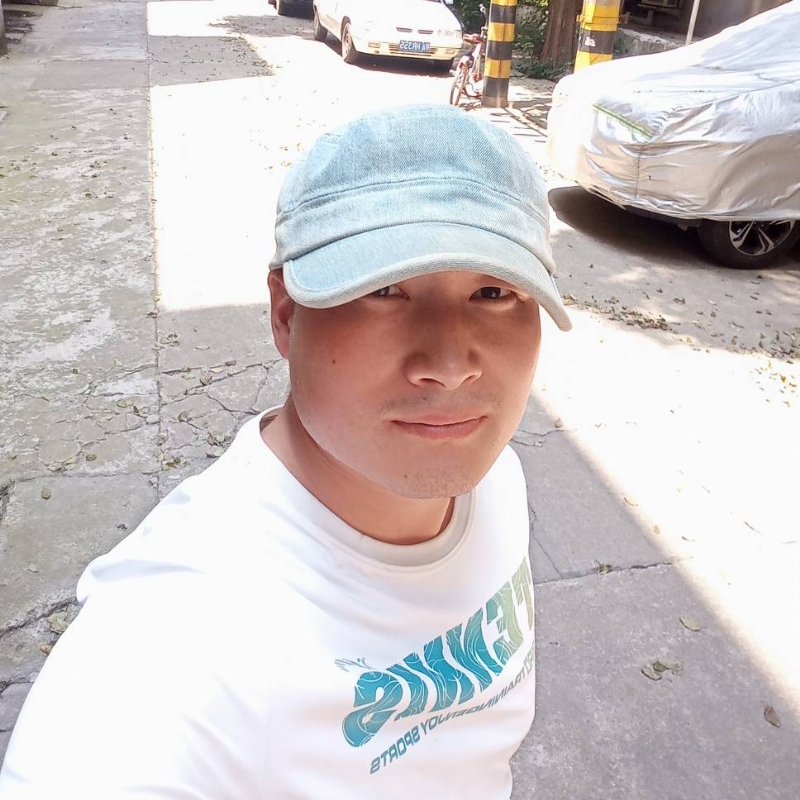 辉光的第一张照片--沈阳相亲服务中心