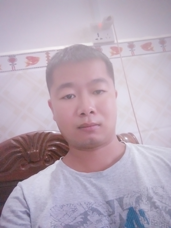 心雨的第一张照片--沈阳相亲服务中心