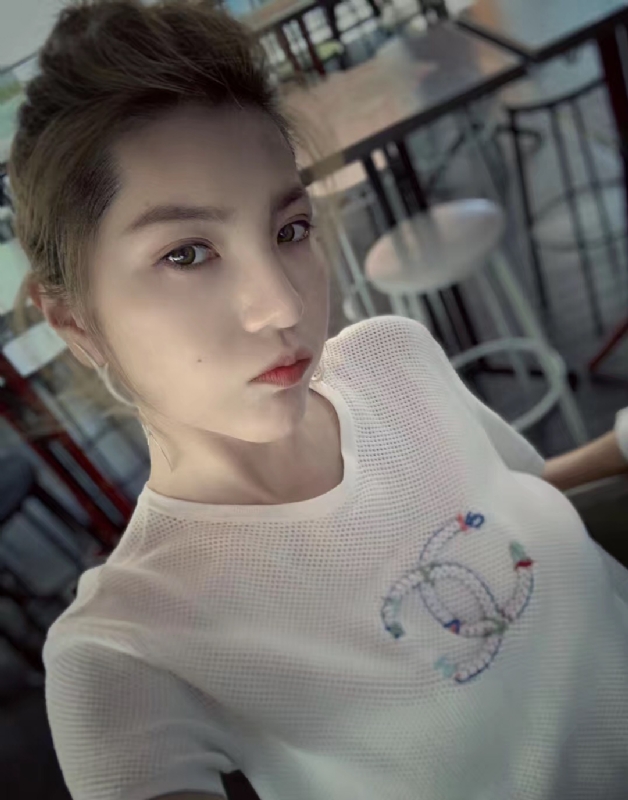 冷冷清秋的第一张照片--沈阳相亲服务中心