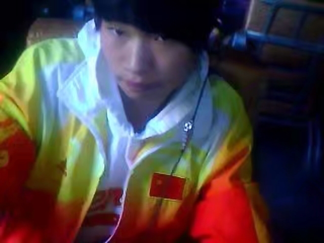 路边的野草的第一张照片--沈阳相亲服务中心