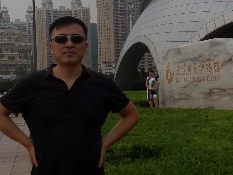 豁达的第一张照片--沈阳相亲服务中心