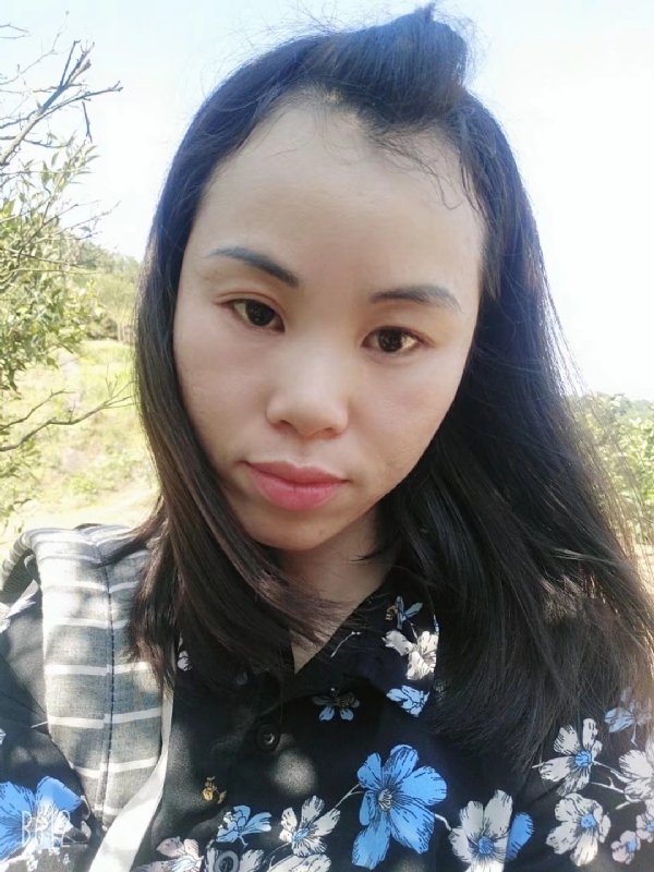 英英的第一张照片--沈阳相亲服务中心