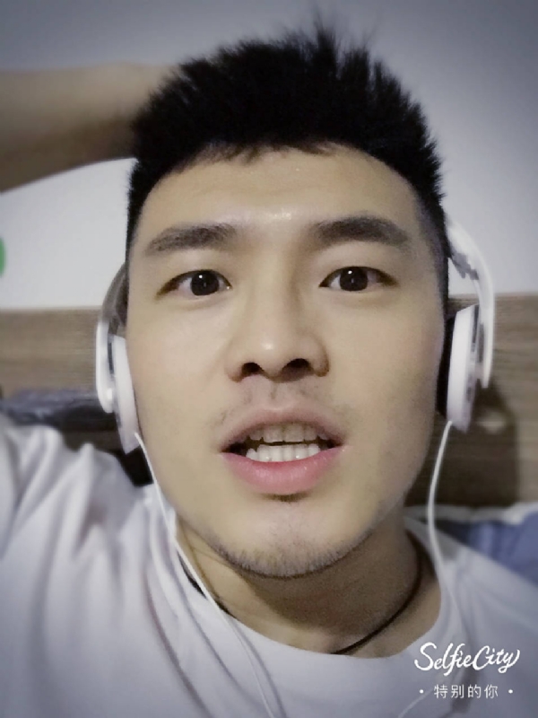 开心最好的第一张照片--沈阳相亲服务中心