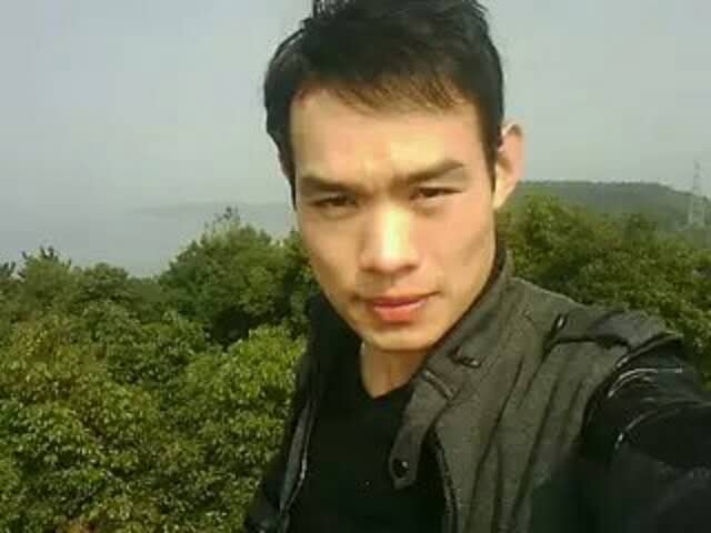 明镜的第一张照片--沈阳相亲服务中心