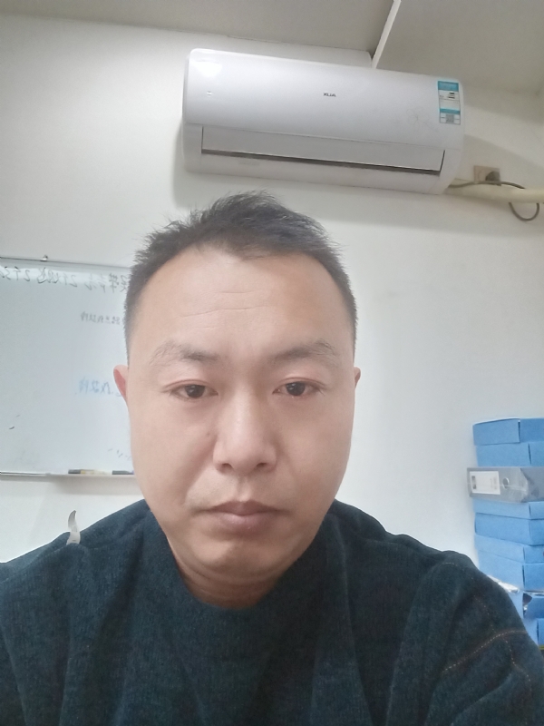 寻找另一半的第一张照片--沈阳相亲服务中心