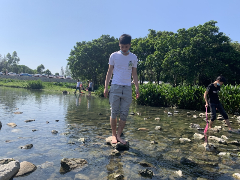 放假吃鸡的第一张照片--沈阳相亲服务中心