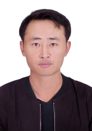 淡漠痕的第二张照片--沈阳相亲服务中心