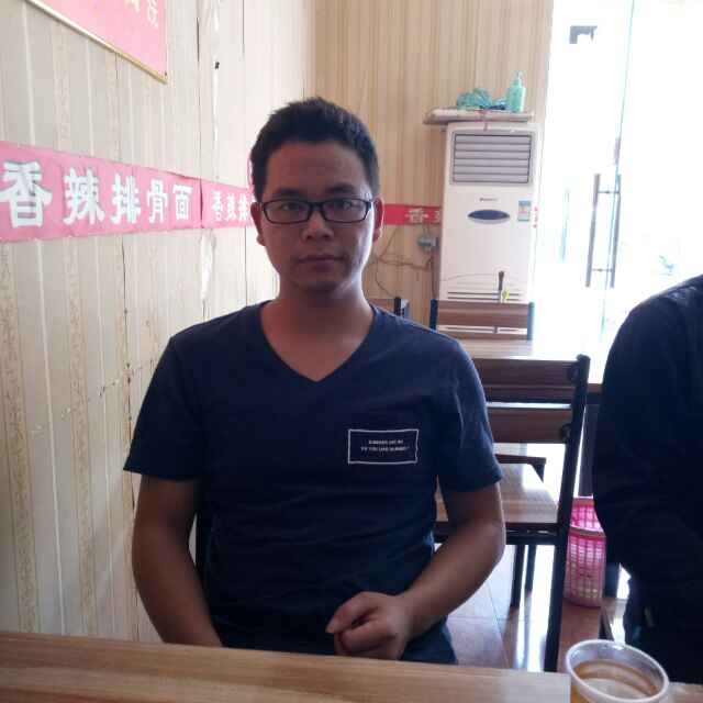 会哭的星星的第一张照片--沈阳相亲服务中心