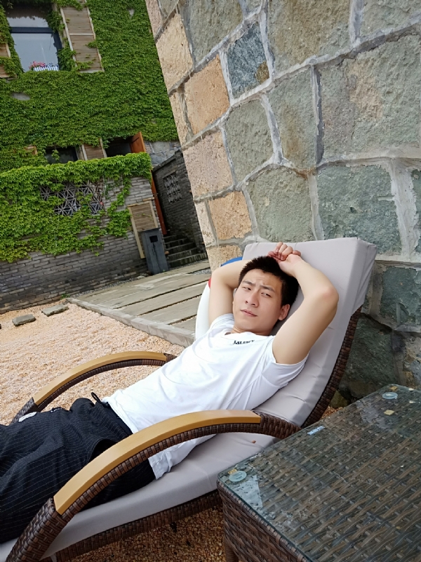 真心寻找另一半的第一张照片--沈阳相亲服务中心