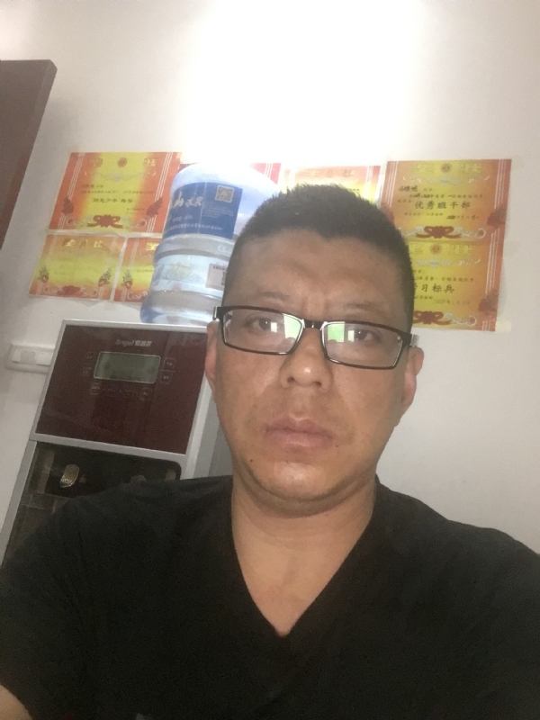 牵手的第一张照片--沈阳相亲服务中心