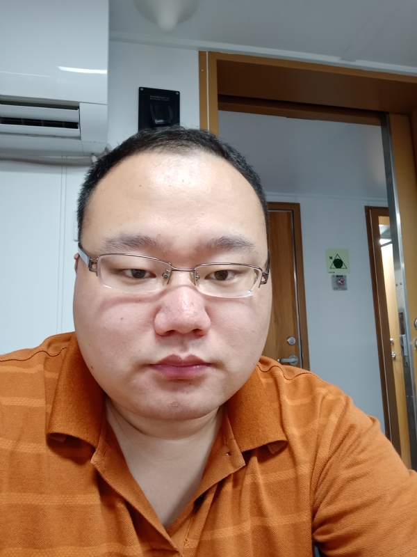 努力爱一次的第一张照片--沈阳相亲服务中心