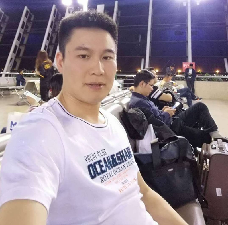 阳光灿烂的第一张照片--沈阳相亲服务中心