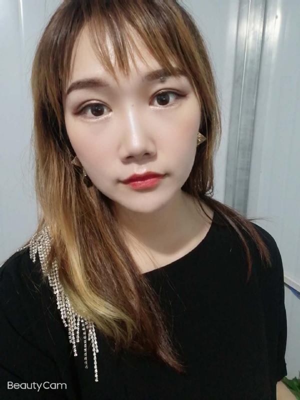 艾薇的第四张照片--沈阳相亲服务中心