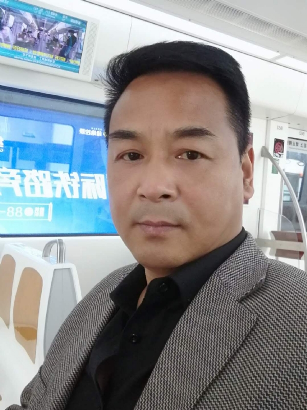 雪豹的第二张照片--沈阳相亲服务中心