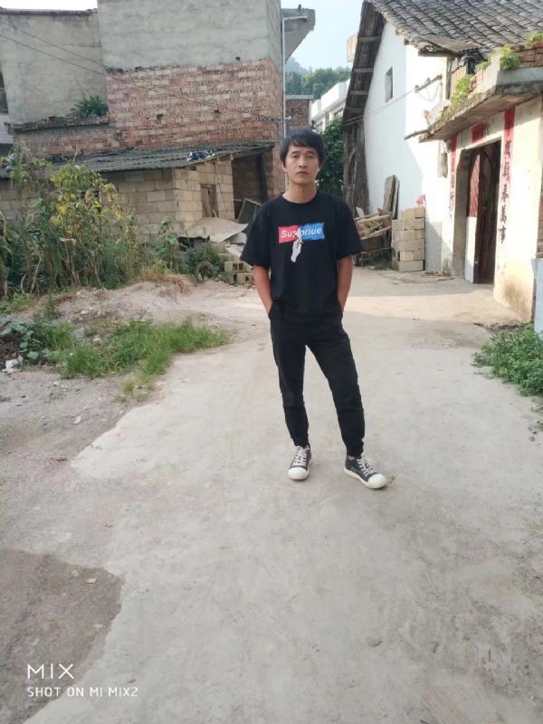 活活该的第一张照片--沈阳相亲服务中心