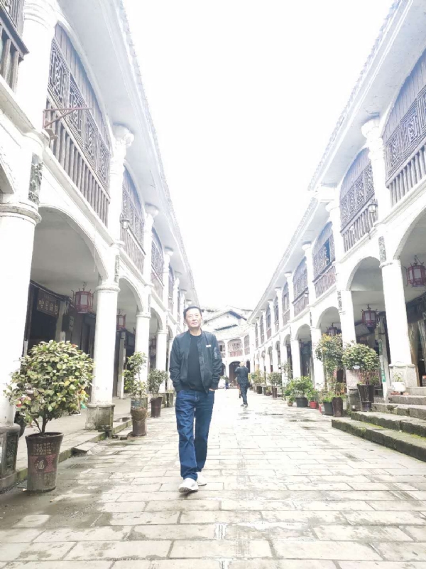 斌哥哥的第一张照片--沈阳相亲服务中心