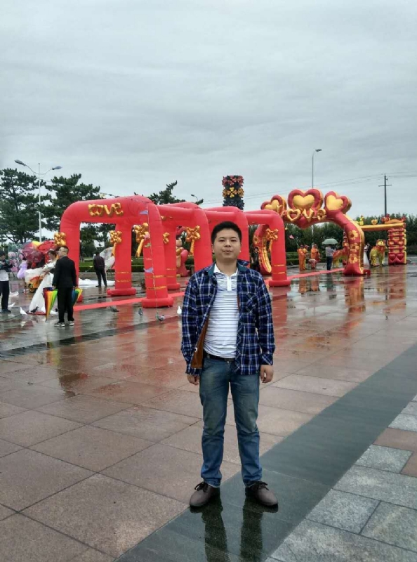 在奋斗的第三张照片--沈阳相亲服务中心