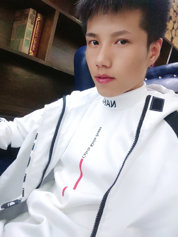 梁辞的第一张照片--沈阳相亲服务中心