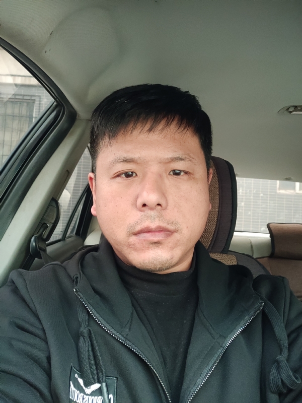 田立城的第一张照片--沈阳相亲服务中心