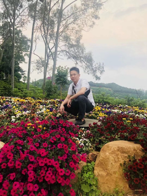 小郑的第一张照片--沈阳相亲服务中心