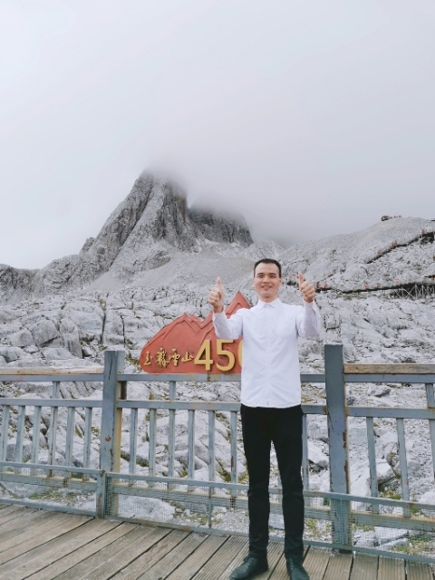 灰太狼的第一张照片--沈阳相亲服务中心