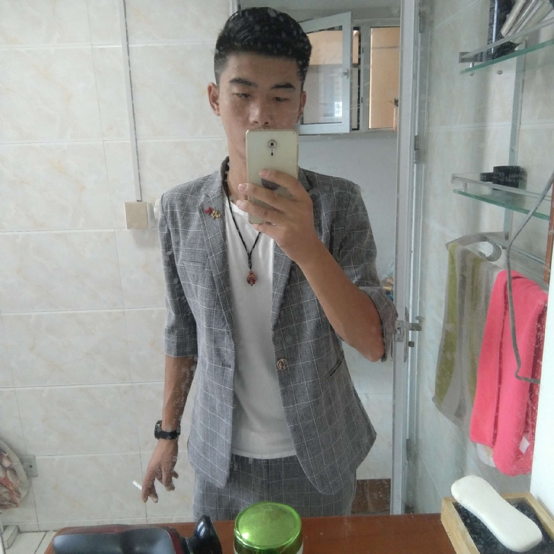 会淹死的鱼的第一张照片--沈阳相亲服务中心