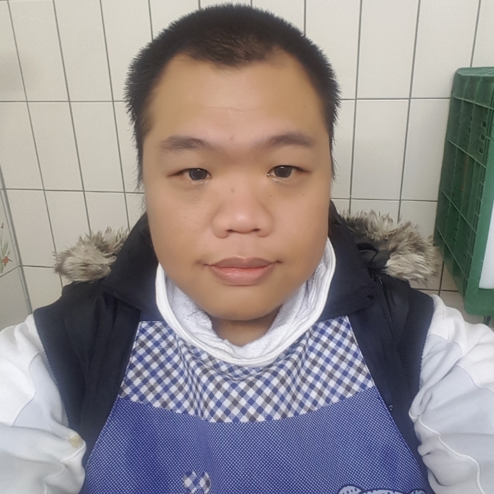 黑熊的第一张照片--沈阳相亲服务中心