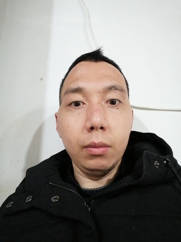 我要捡钱的第一张照片--沈阳相亲服务中心