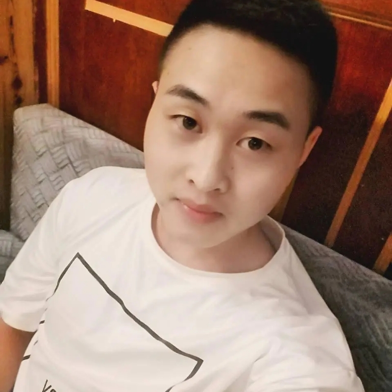 娃娃脸小爸爸的第一张照片--沈阳相亲服务中心