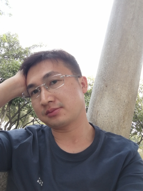 不如随风的第一张照片--沈阳相亲服务中心