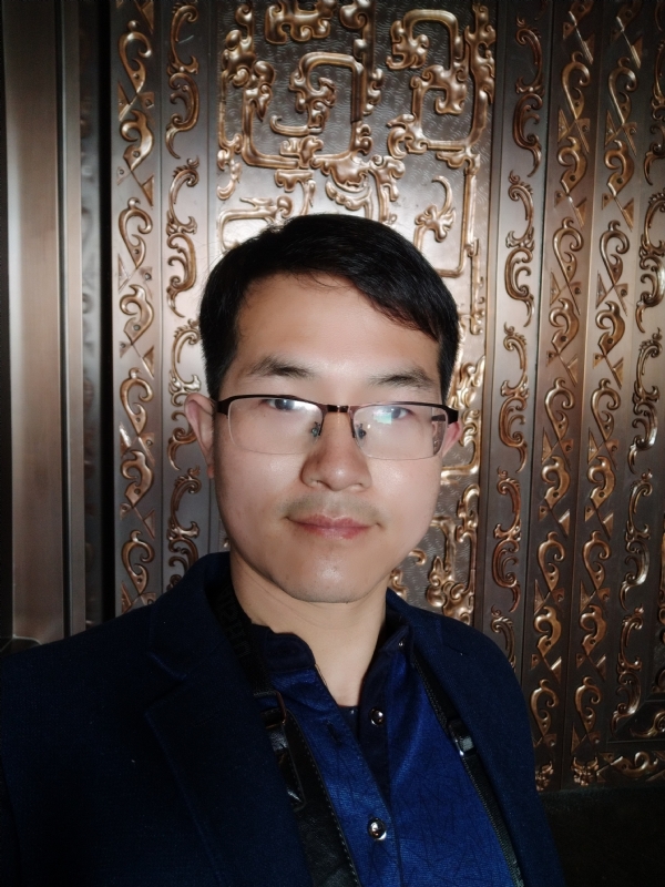 鹏鸟的第一张照片--沈阳相亲服务中心