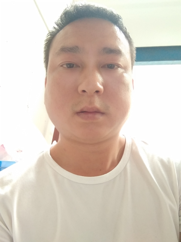 大叔的第一张照片--沈阳相亲服务中心