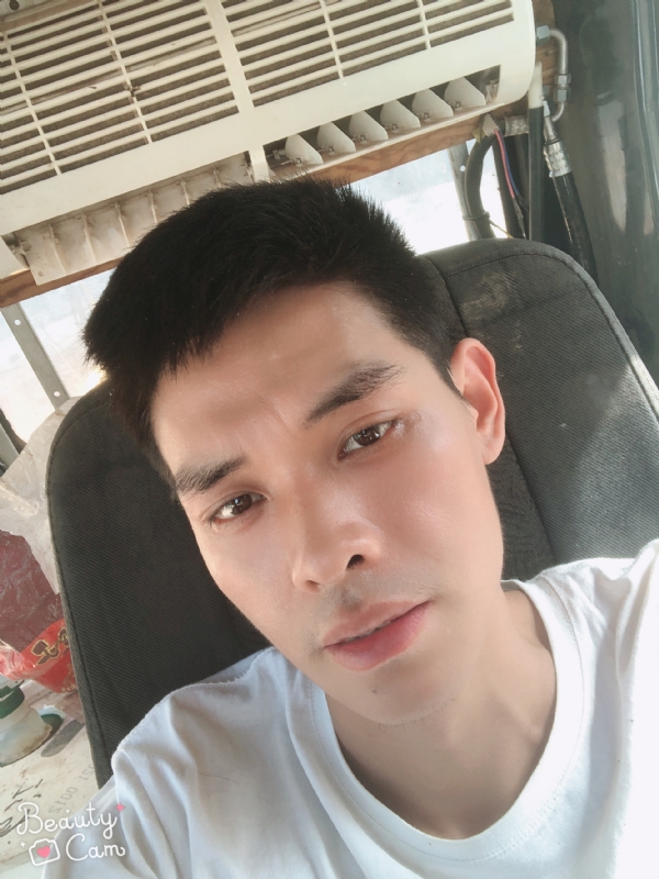 小董的第一张照片--沈阳相亲服务中心