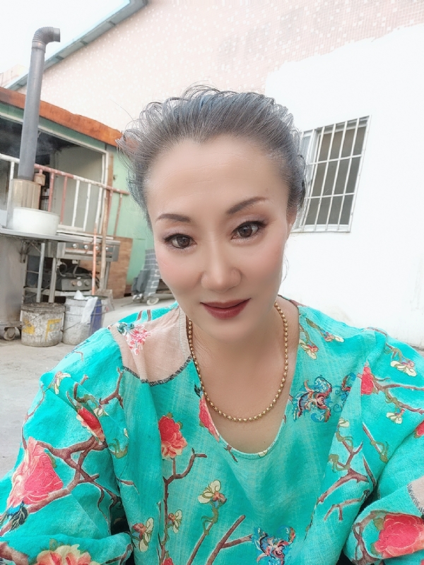 燕子的第三张照片--沈阳相亲服务中心