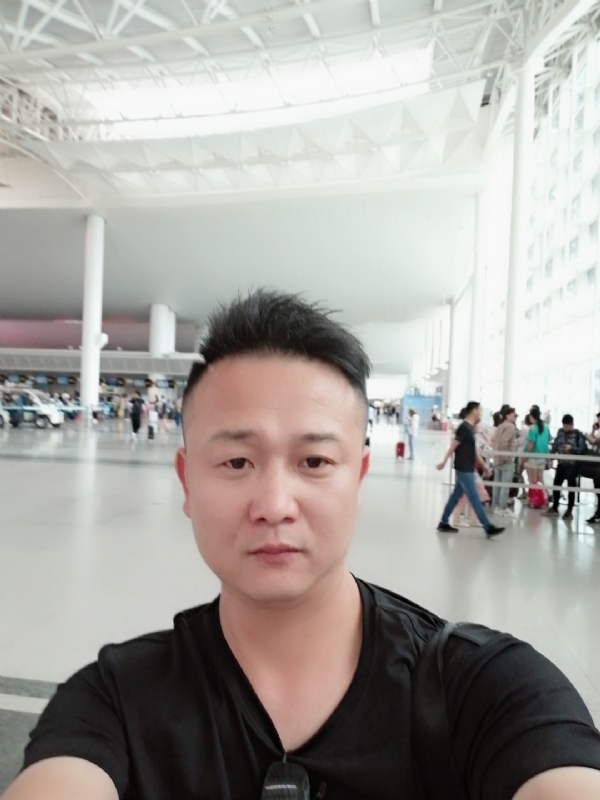 一叶知秋的第一张照片--沈阳相亲服务中心