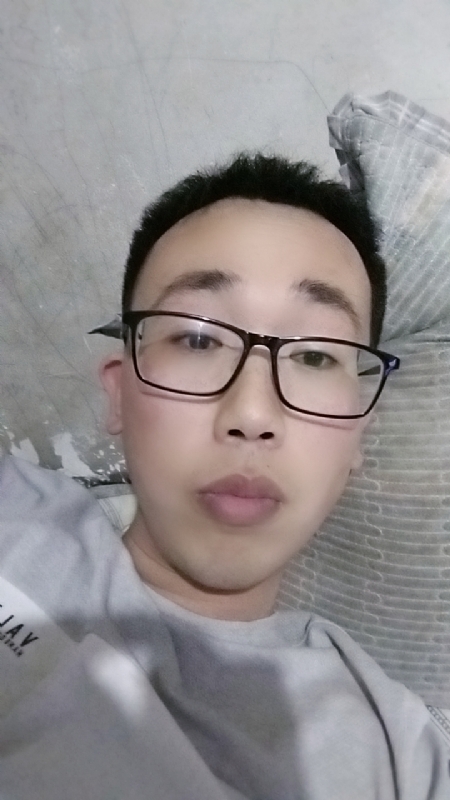 喜欢比我大的女人的第一张照片--沈阳相亲服务中心