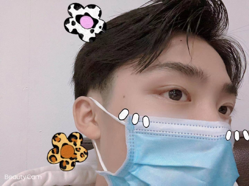 我仨儿要华为荣的第一张照片--沈阳相亲服务中心