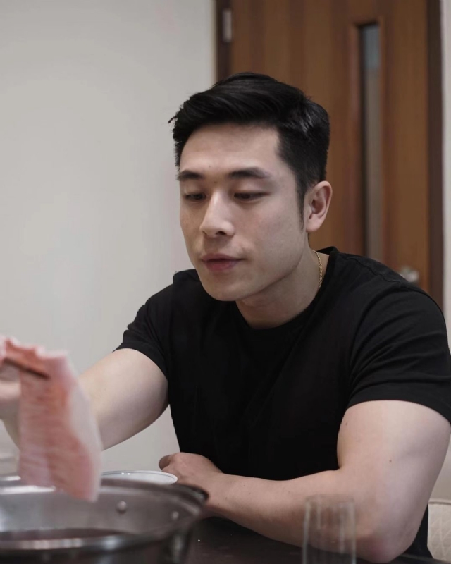 李浩泓的第一张照片--沈阳相亲服务中心