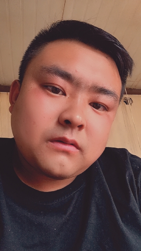 爱我所爱的第一张照片--沈阳相亲服务中心