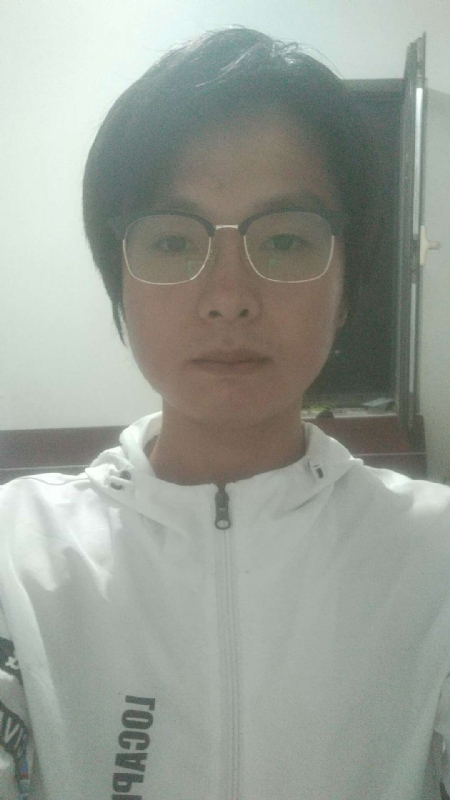 轻吻的第一张照片--沈阳相亲服务中心