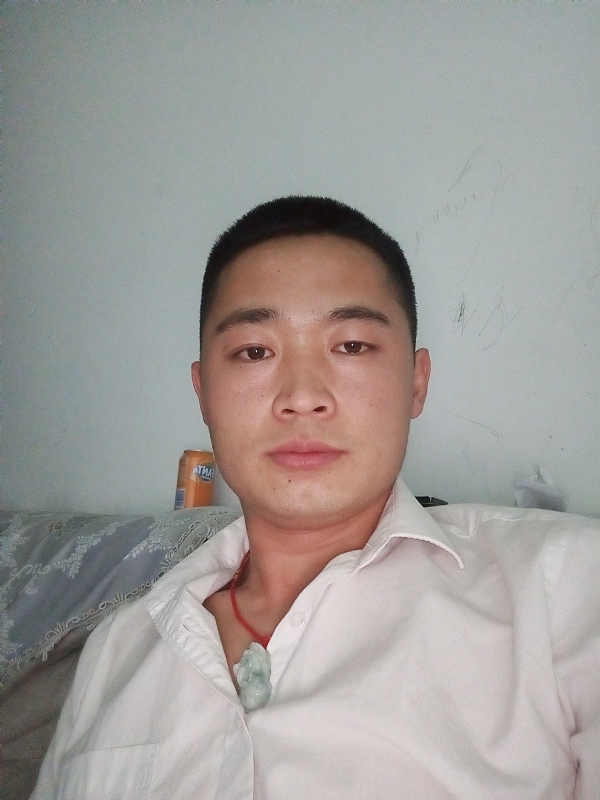 也许太年轻的第一张照片--沈阳相亲服务中心