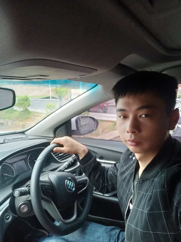 宇的第二张照片--沈阳相亲服务中心